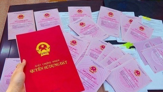 Cách bán đất chung sổ đỏ hợp pháp, tránh rủi ro