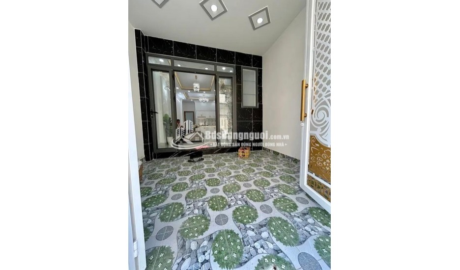 BÁN NHÀ MỚI 1 TRỆT 1 LẦU, 4 PN, 3 WC, GẦN CHỢ PHÚ XUÂN, MUA Ở HOẶC CHO THUÊ GIỮ TIỀN