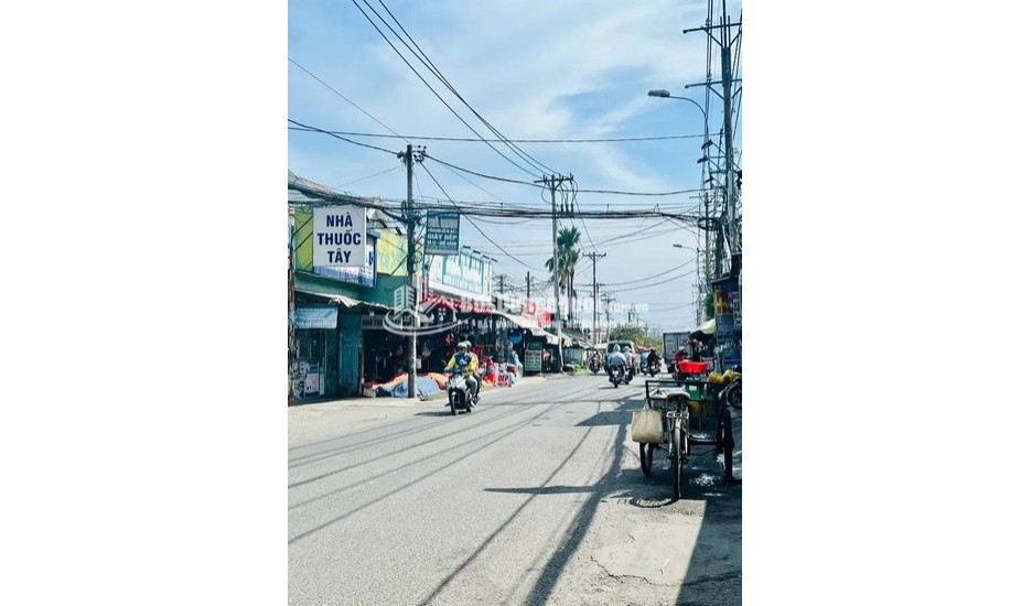 BÁN CĂN HỘ DỊCH VỤ CÒN MỚI - GỒM 1 KIOT TẠP HOÁ - 15 PHÒNG THUÊ 21 TỶ