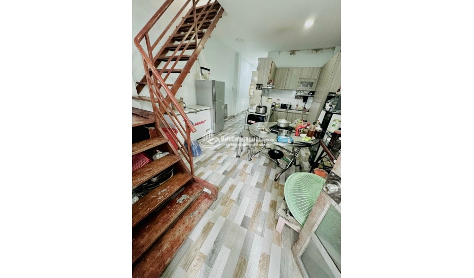 NHÀ XÃ PHONG PHÚ CŨ 102.5M2 ĐƯỢC GIÁ CHỦ BÁN LUÔN