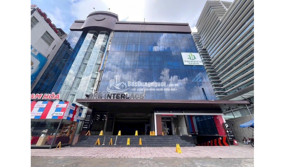 CHO THUÊ VĂN PHÒNG DASHAUS THE INTERLACE Kết Nối Quận 1, Quận 3, Quận 10 và Quận 11