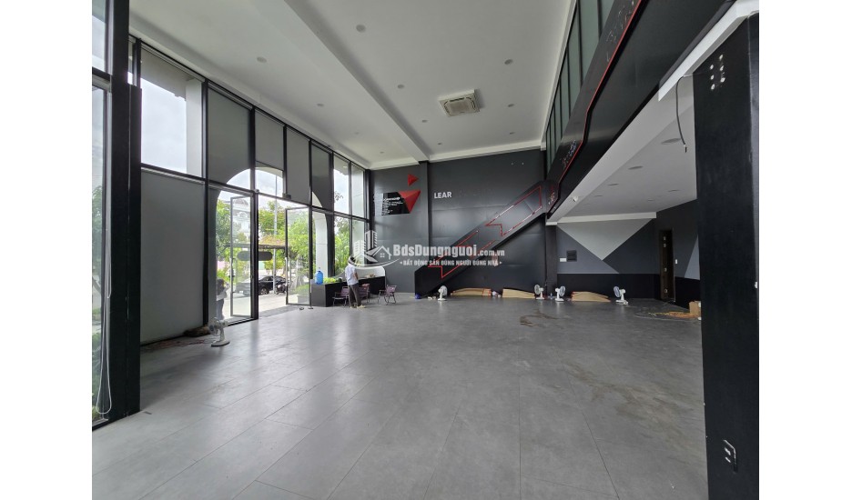 CHO THUÊ TÒA NHÀ 2 MẶT TIỀN 29 TRẦN QUÝ KIÊN, QUẬN 2