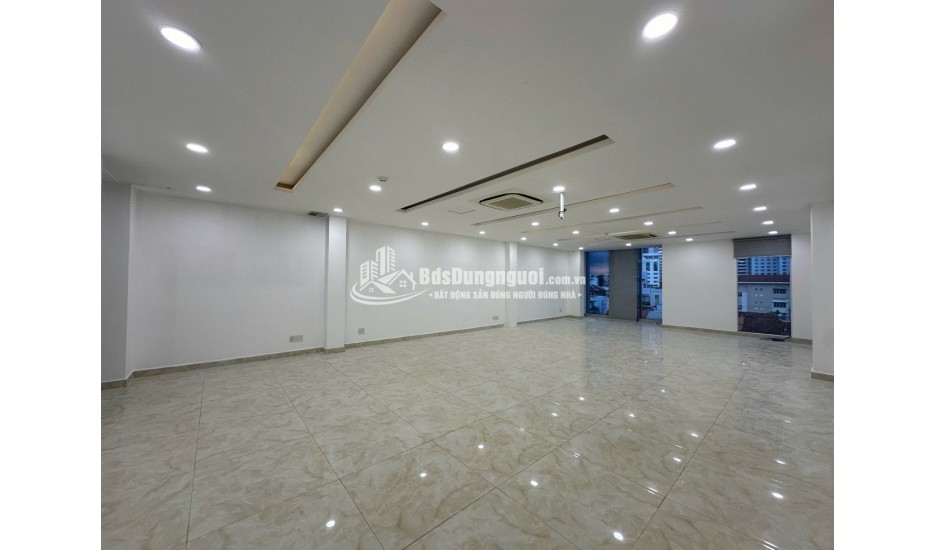 Cho thuê Nằm tại khu dân cư Vĩnh Hội sầm uất, tòa nhà có giá thuê cạnh tranhn phòng chuyên nghiệp tại GH Building, Quận 4 (Diện tích đa dạng)