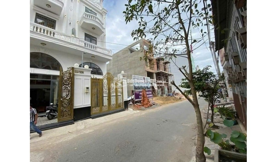 Biệt Thự Cho Thuê Đường Hoàng Sa Ngang 16m