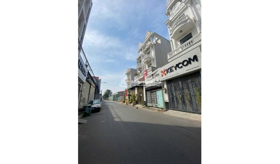 Biệt Thự Cho Thuê Đường Hoàng Sa Ngang 16m