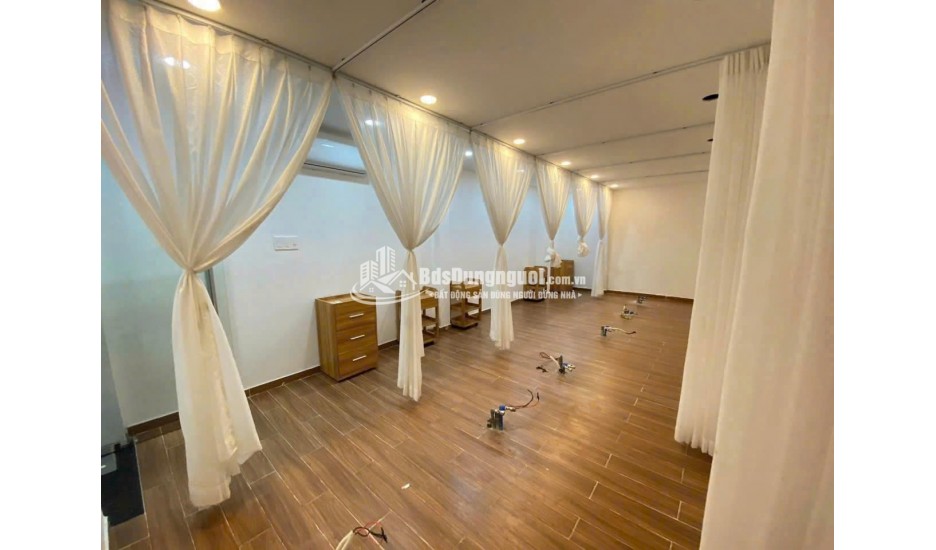 Nhà Phố Cho Thuê Nguyễn Thành Ý, Phường Đa Kao, Quận 1, Phường Tân Định
